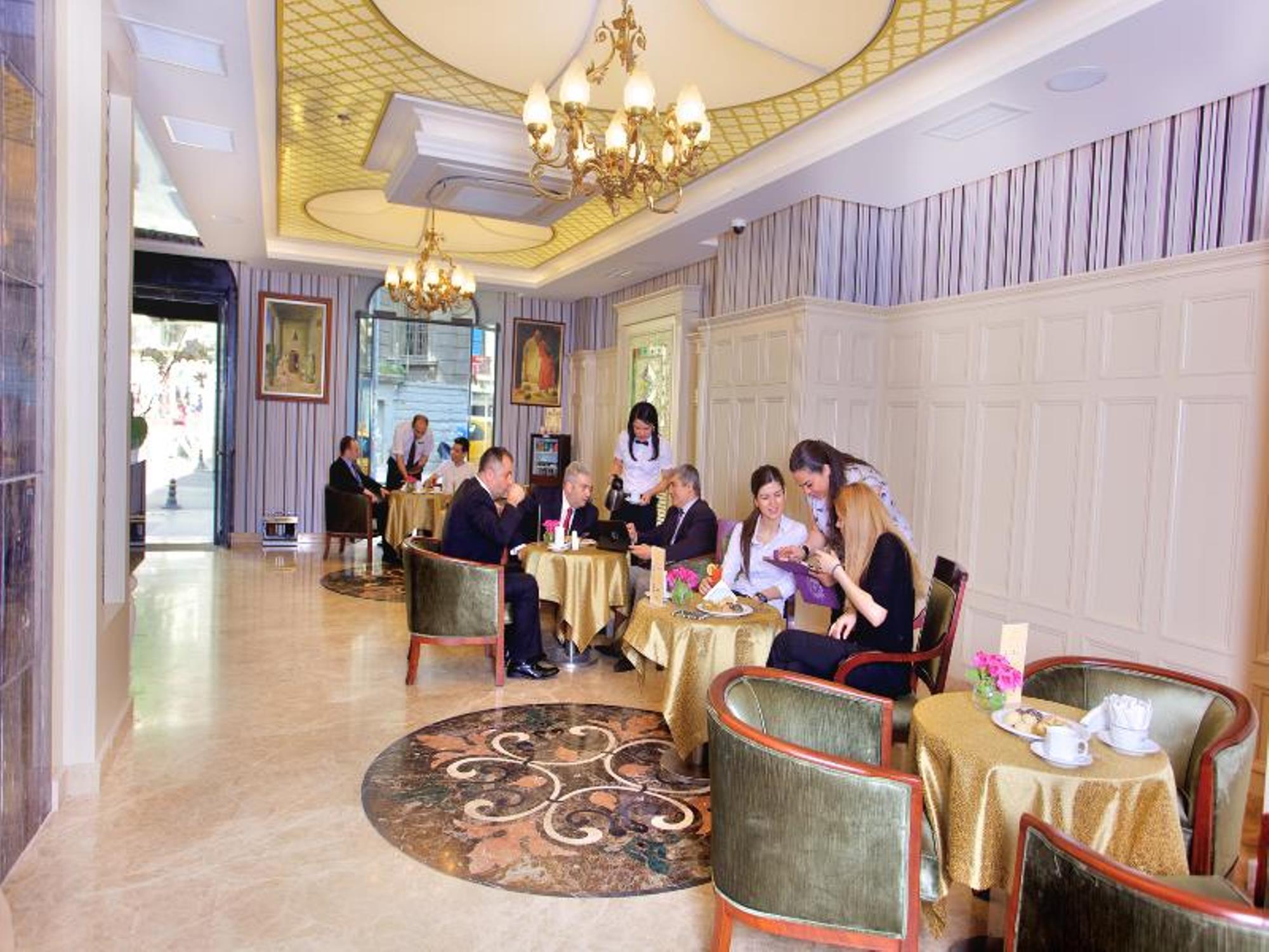 Taksim Star Hotel Истанбул Екстериор снимка